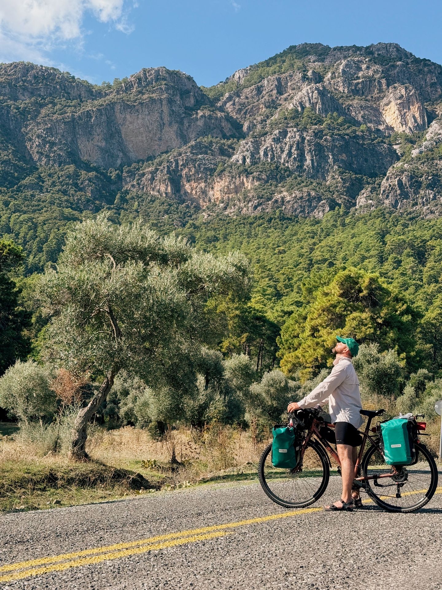 Cycliste en montagne